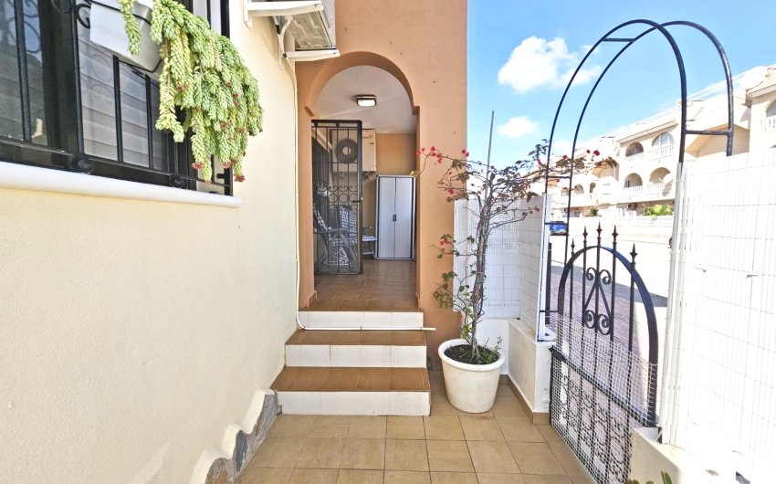 Resale - Apartment -
Los Alcazares - Pueblo Patrica