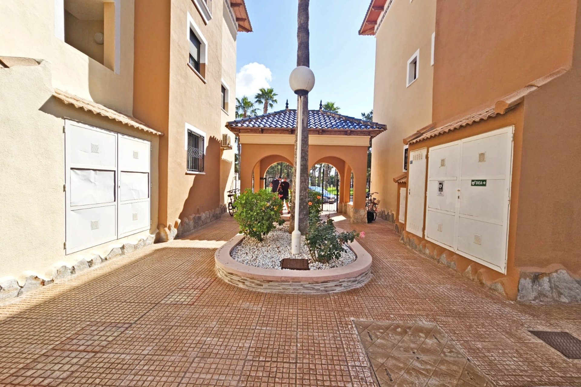 Resale - Apartment -
Los Alcazares - Pueblo Patrica