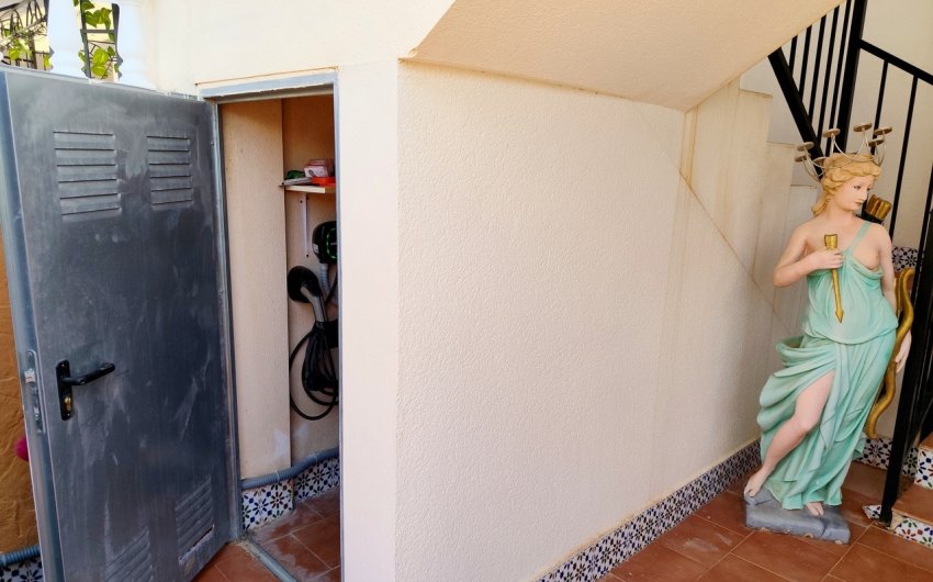 Resale - Apartment -
Los Altos - Costa Blanca