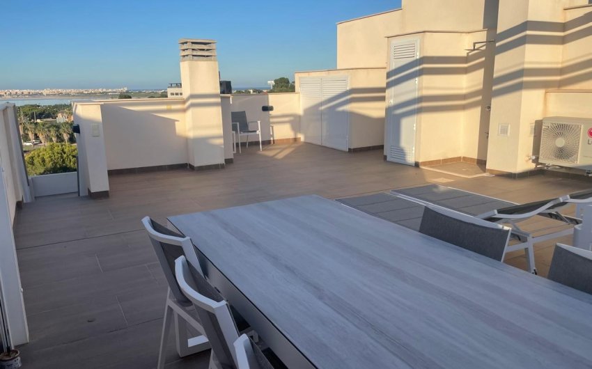 Resale - Apartment -
Los Balcones - Costa Blanca