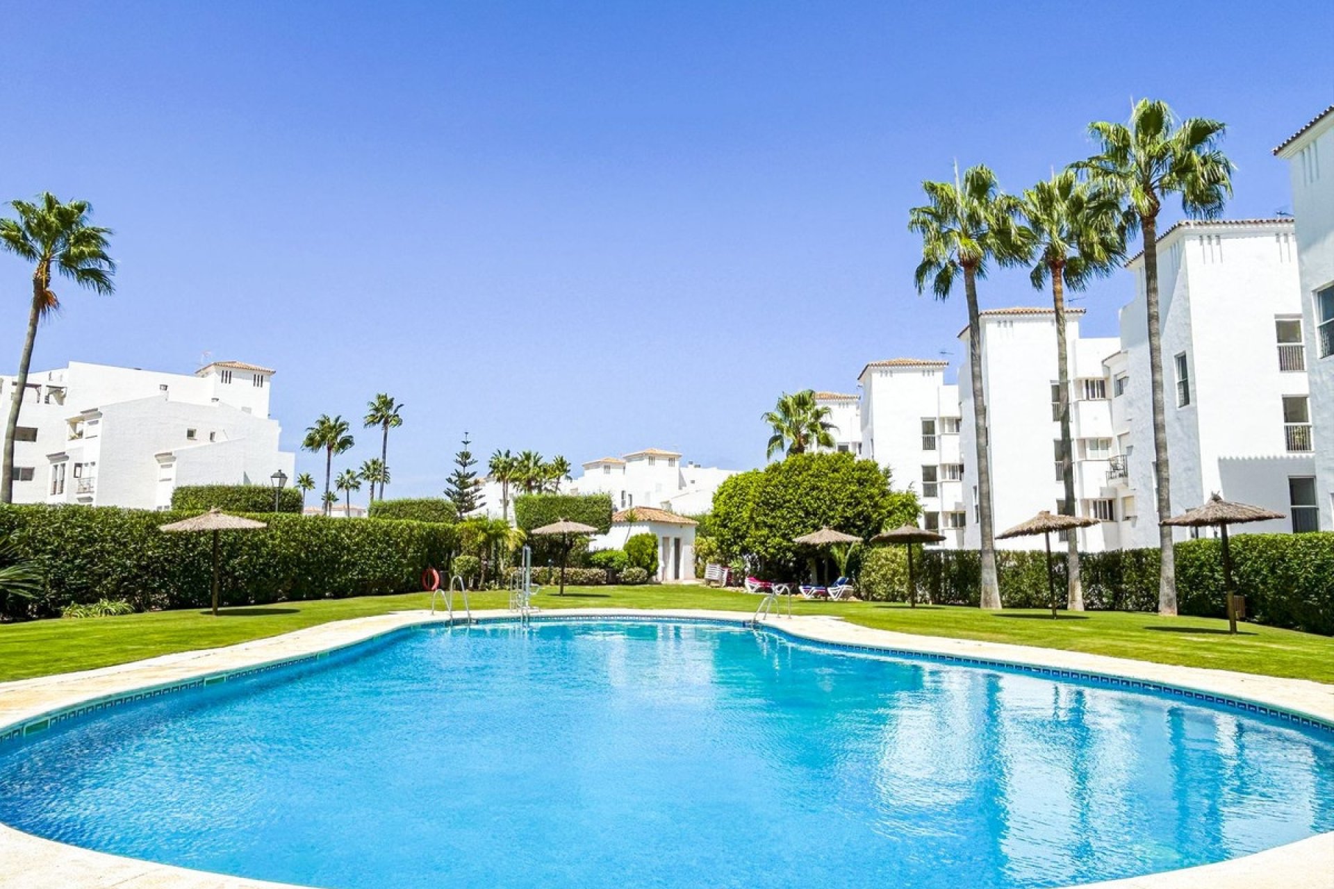 Resale - Apartment -
Manilva - Inland