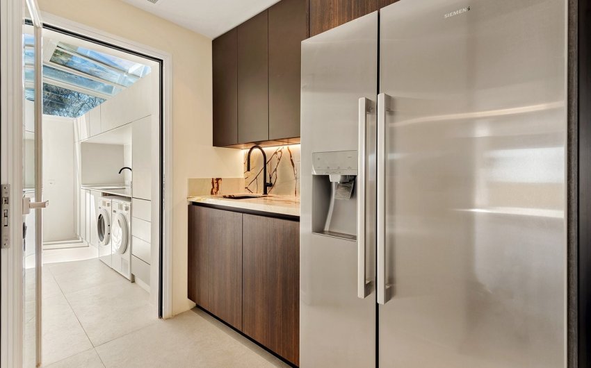 Resale - Apartment -
Marbella - East Marbella