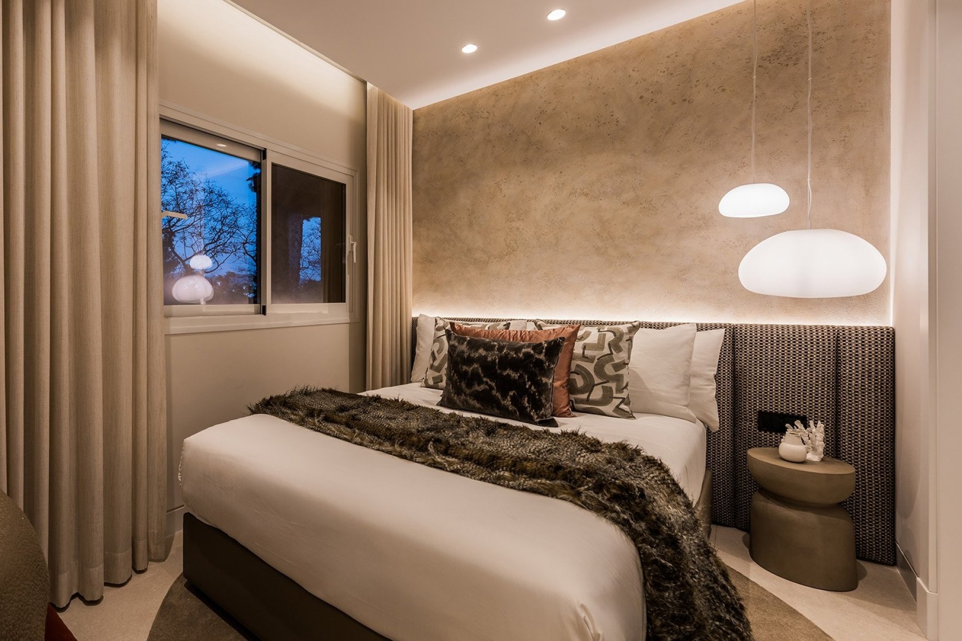 Resale - Apartment -
Marbella - East Marbella