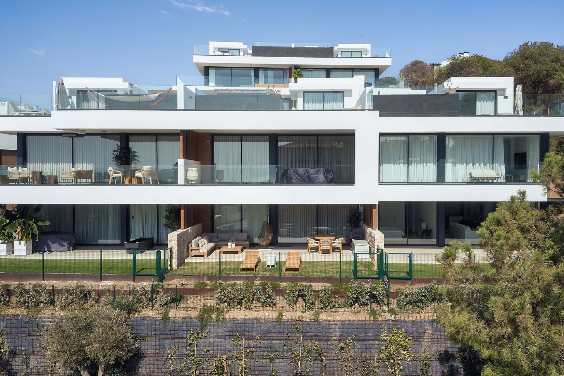 Resale - Apartment -
Marbella - Elviria