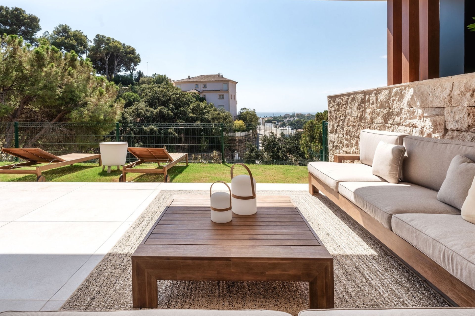 Resale - Apartment -
Marbella - Elviria