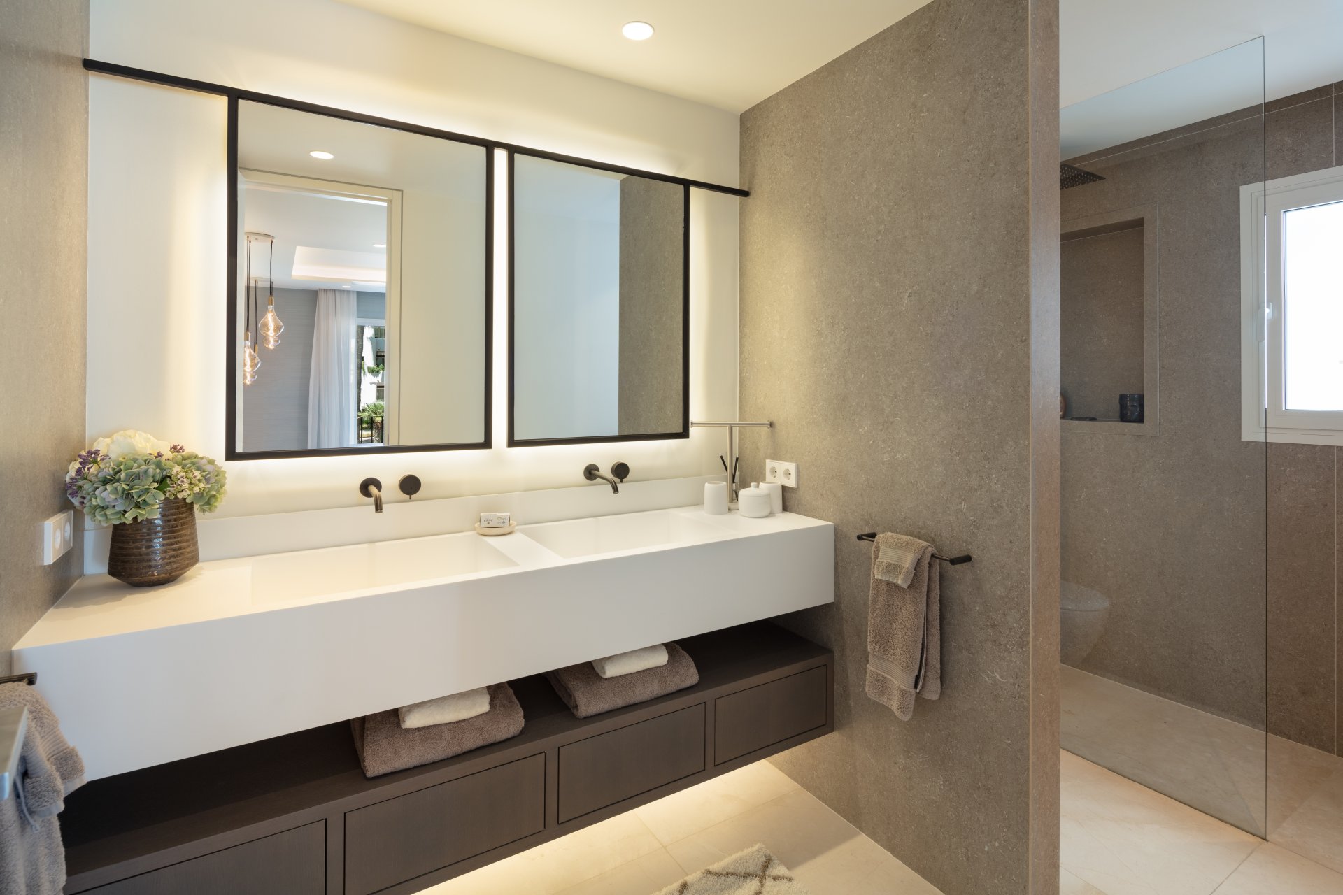 Resale - Apartment -
Marbella - Golden Mile