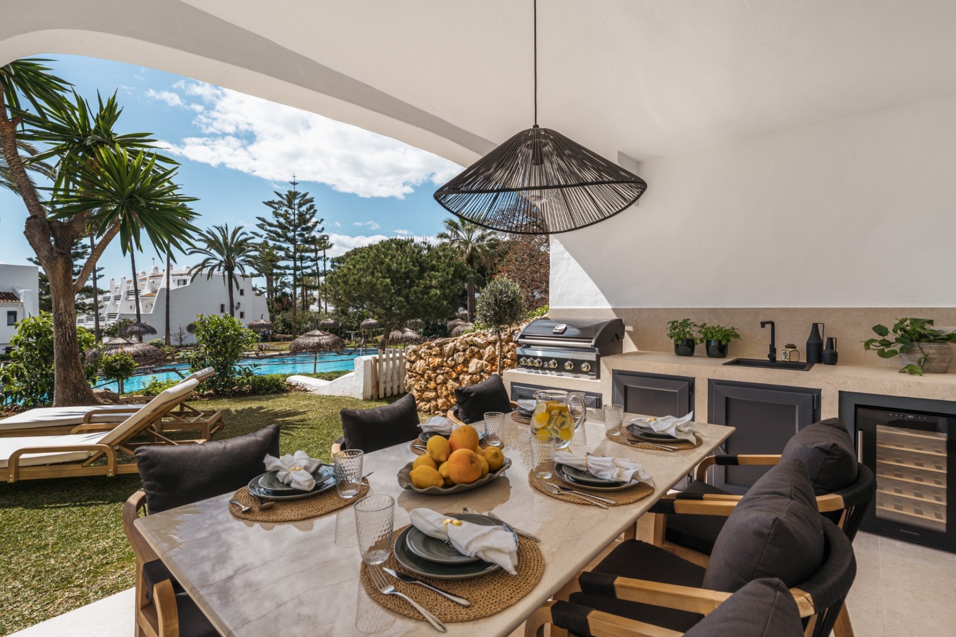 Resale - Apartment -
Marbella - Golden Mile