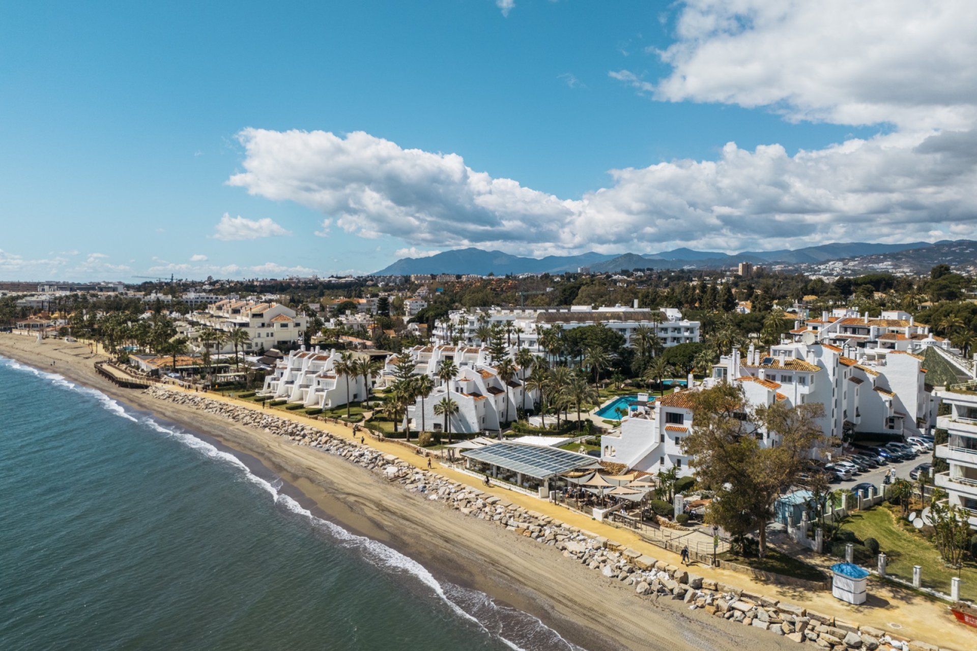 Resale - Apartment -
Marbella - Golden Mile