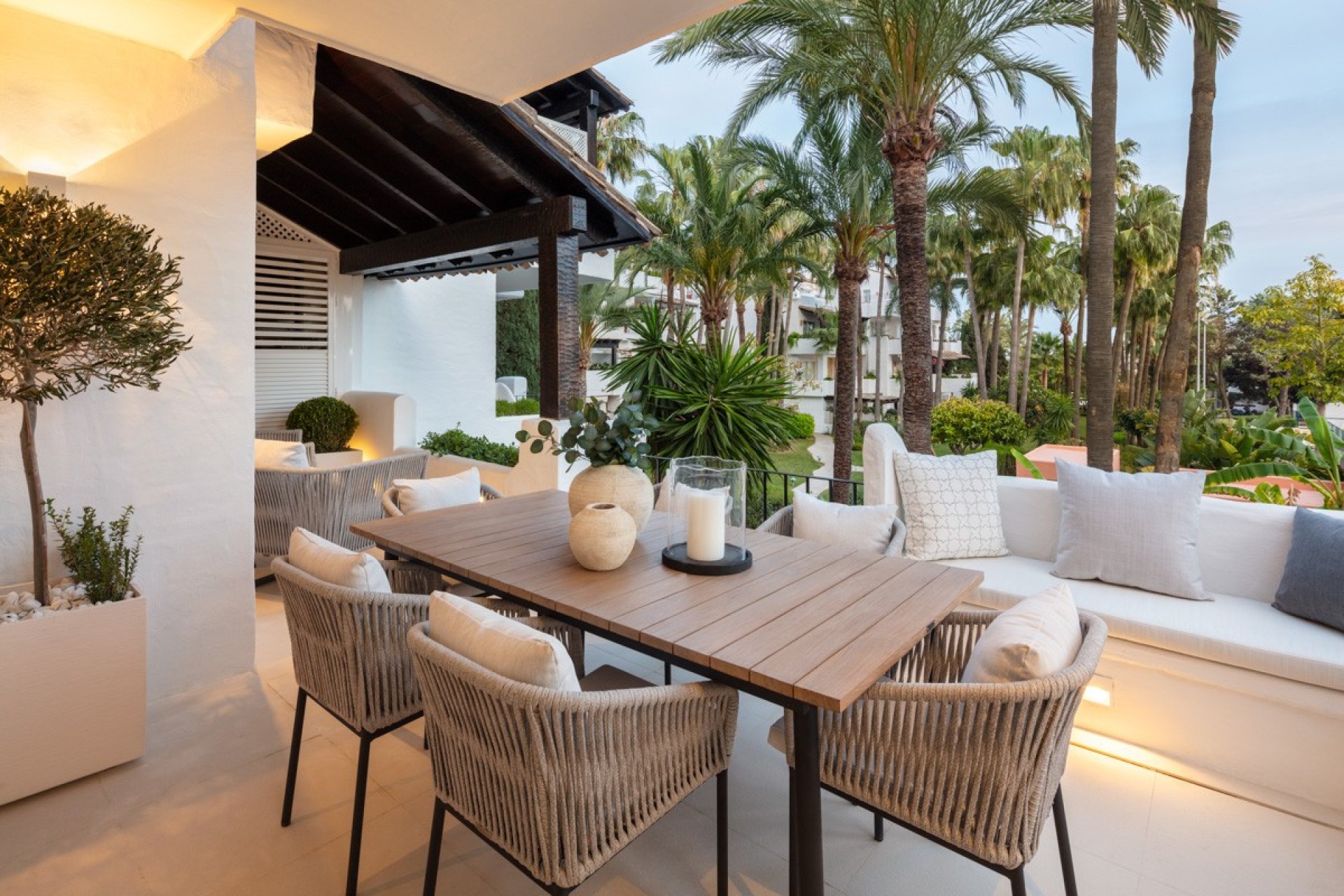 Resale - Apartment -
Marbella - Golden Mile