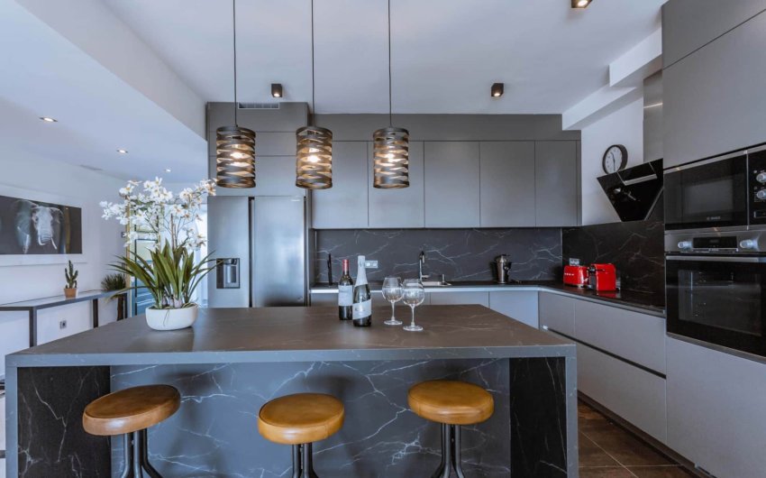 Resale - Apartment -
Marbella - Los Monteros