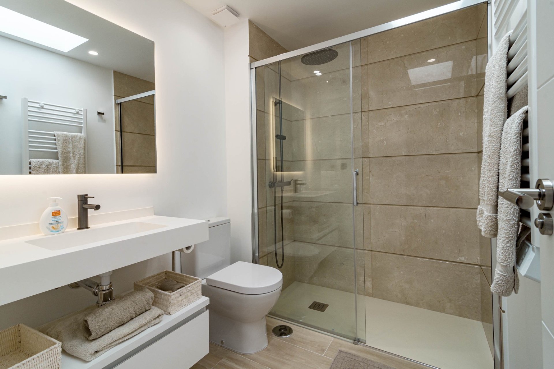 Resale - Apartment -
Marbella - Nueva Andalucía