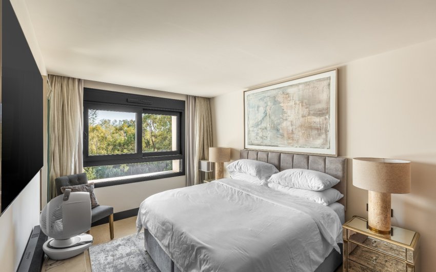 Resale - Apartment -
Marbella - Nueva Andalucía