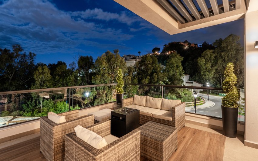 Resale - Apartment -
Marbella - Nueva Andalucía