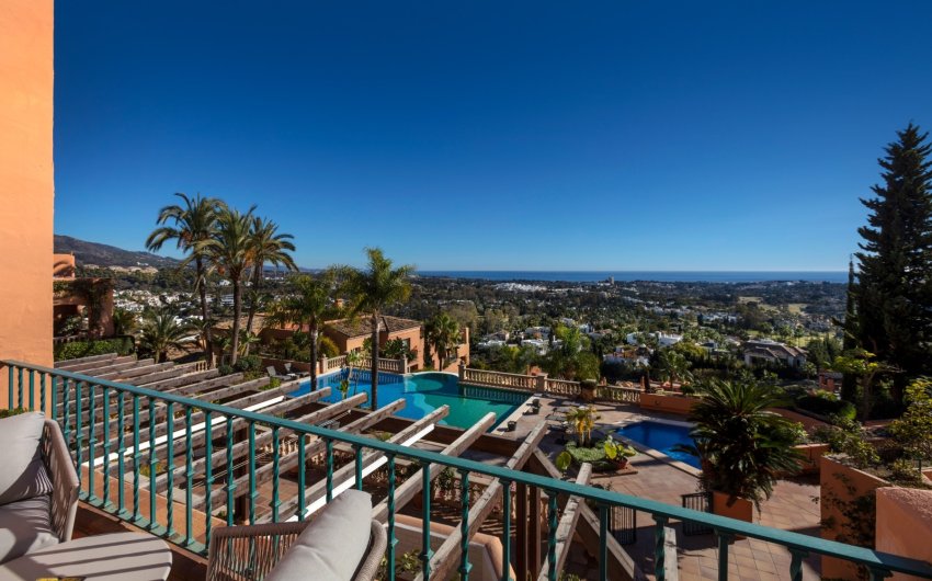 Resale - Apartment -
Marbella - Nueva Andalucía