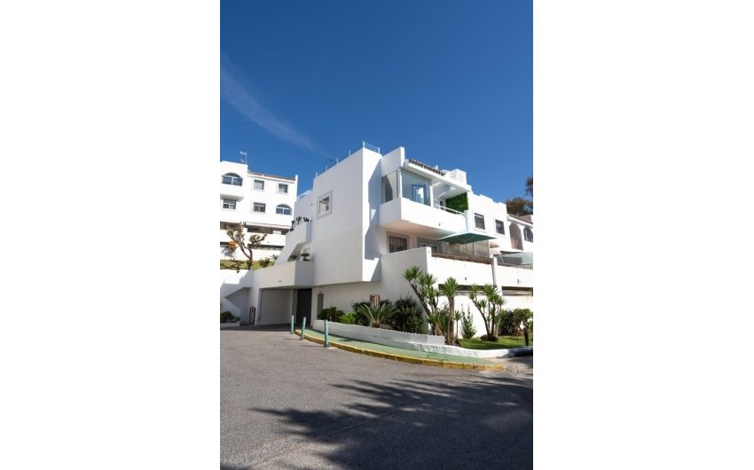 Resale - Apartment -
Marbella - Nueva Andalucía
