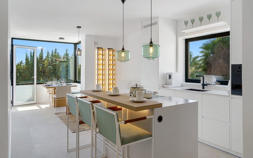 Resale - Apartment -
Marbella - Nueva Andalucía