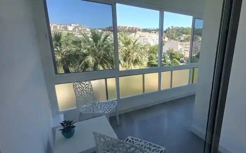 Resale - Apartment -
Marbella - Nueva Andalucía