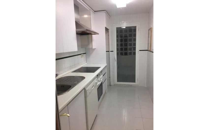 Resale - Apartment -
Marbella - Nueva Andalucía