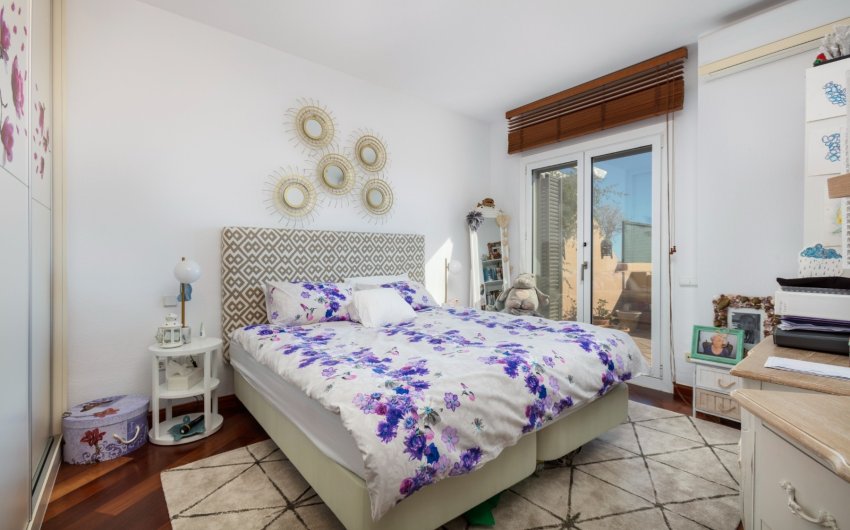 Resale - Apartment -
Marbella - Nueva Andalucía