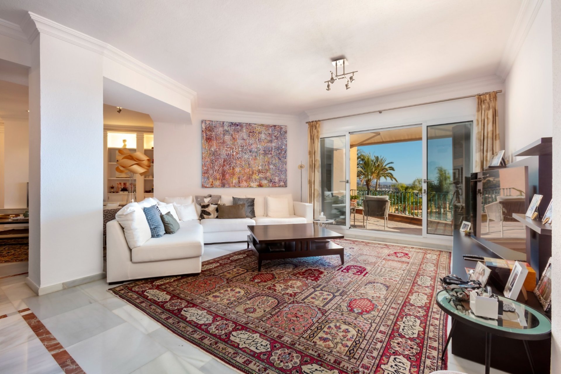 Resale - Apartment -
Marbella - Nueva Andalucía