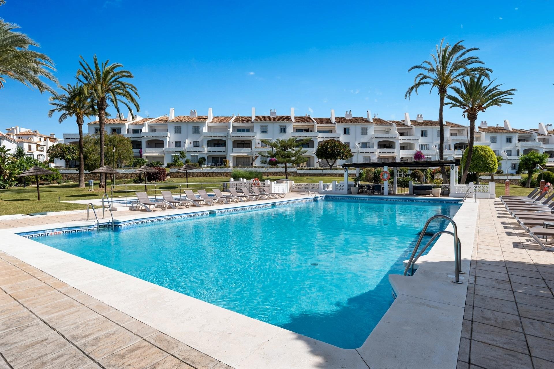 Resale - Apartment -
Marbella - Nueva Andalucia