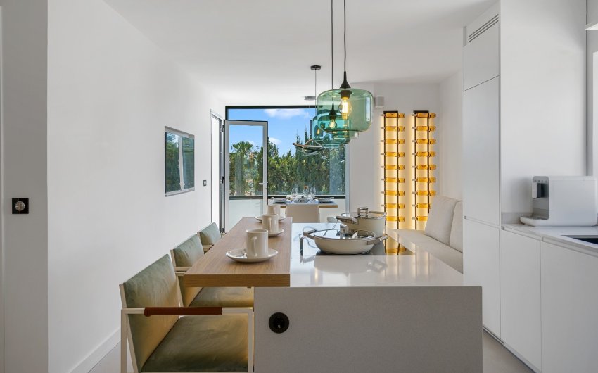 Resale - Apartment -
Marbella - Nueva Andalucía