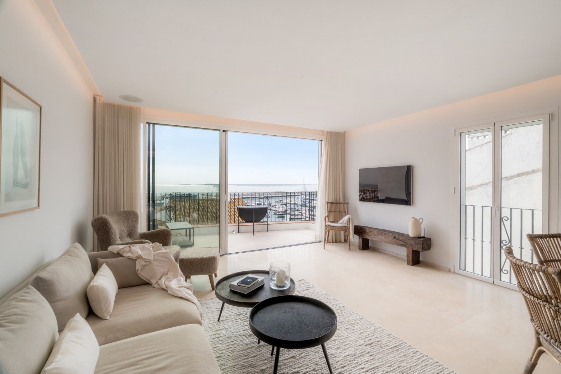 Resale - Apartment -
Marbella - Puerto Banús