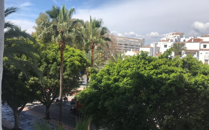 Resale - Apartment -
Marbella - Puerto Banús