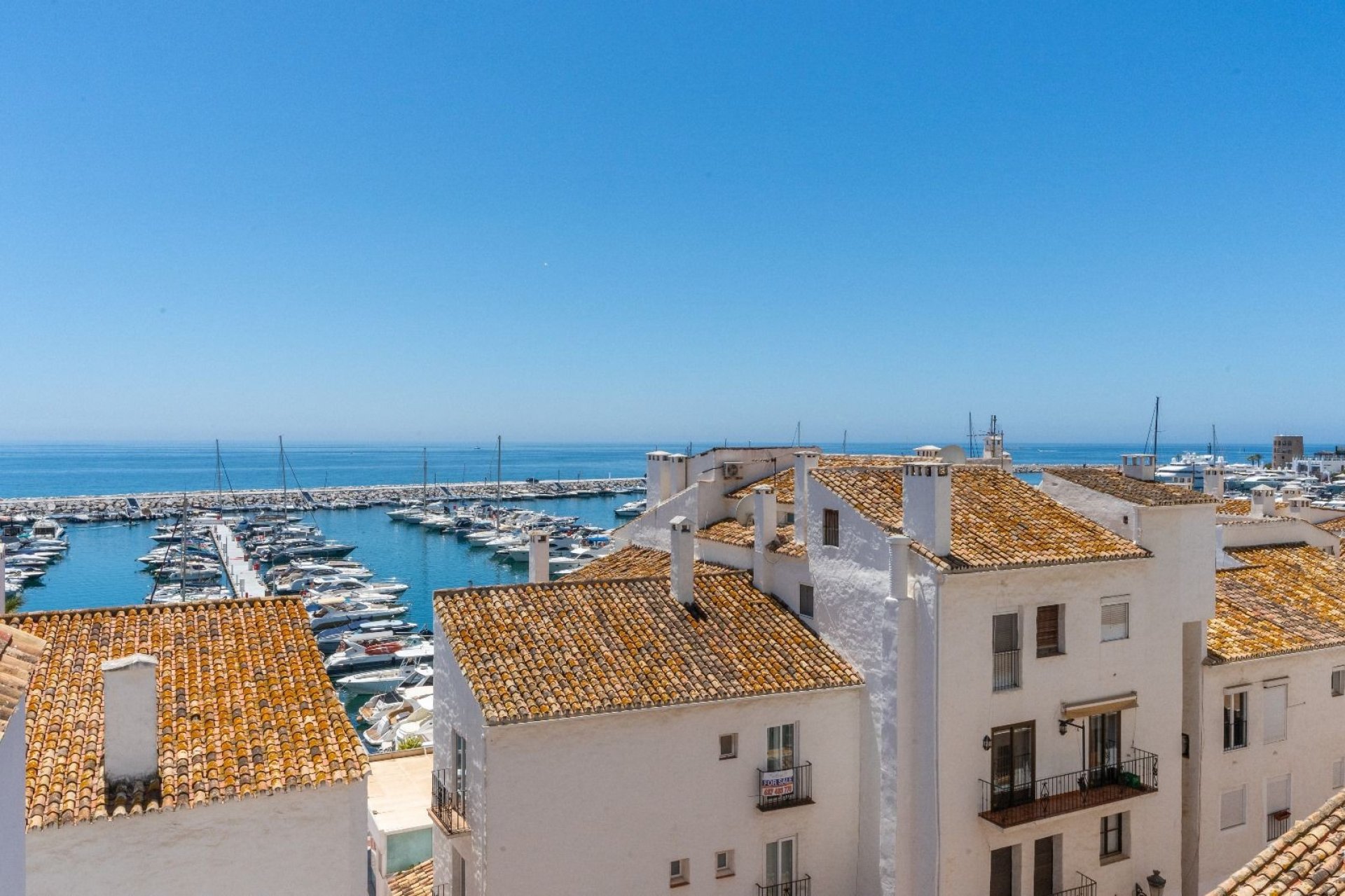 Resale - Apartment -
Marbella - Puerto Banús