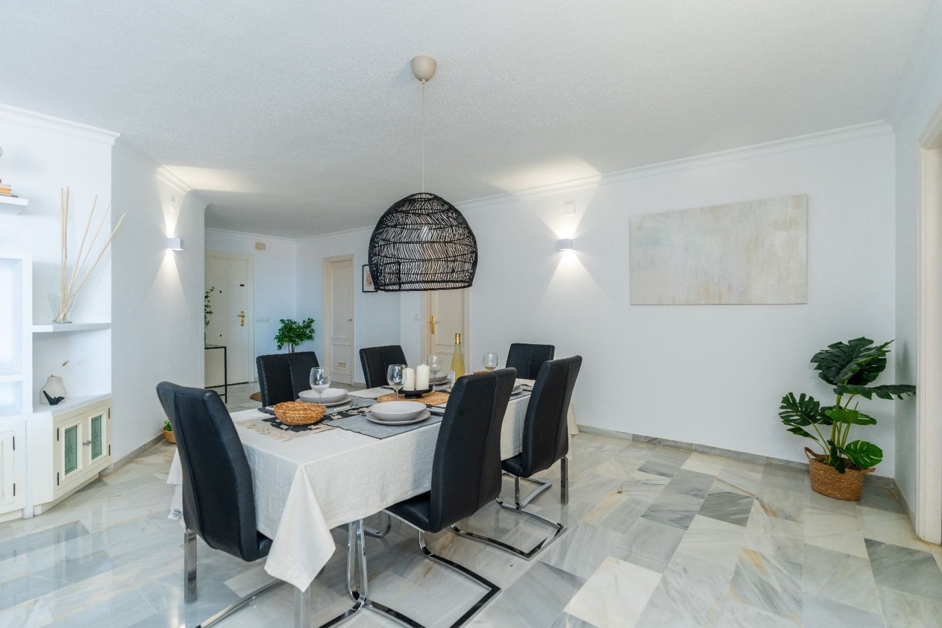 Resale - Apartment -
Marbella - Puerto Banús