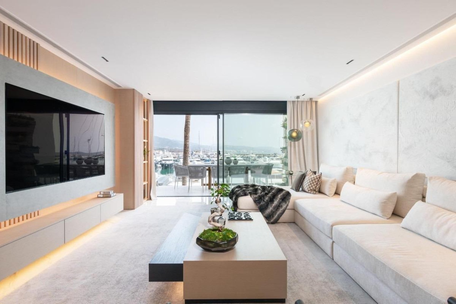 Resale - Apartment -
Marbella - Puerto - Puerto Banús