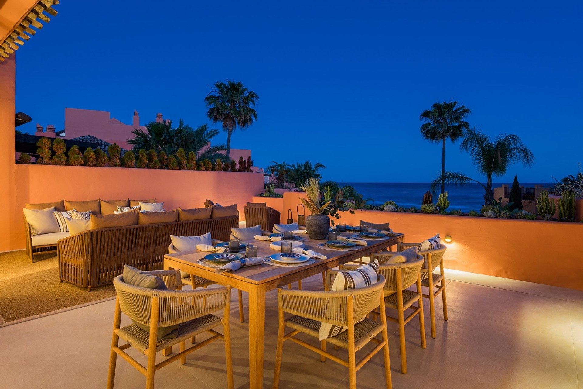 Resale - Apartment -
Marbella