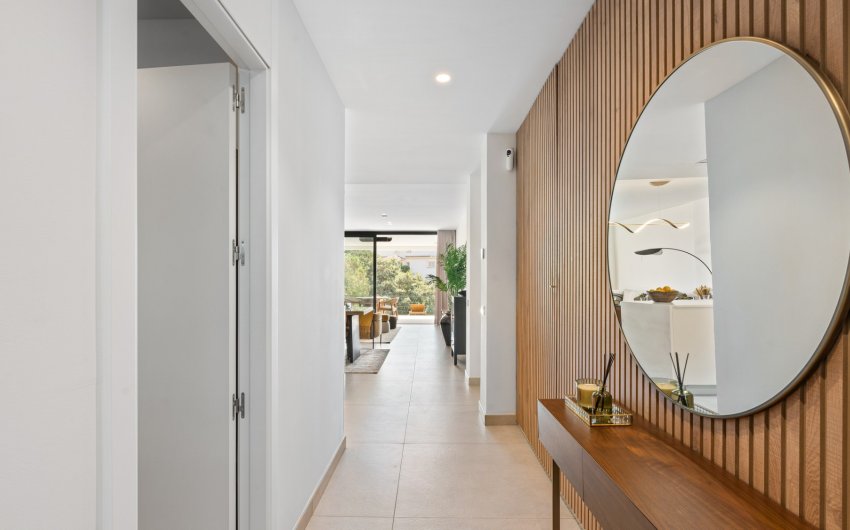 Resale - Apartment -
Marbella