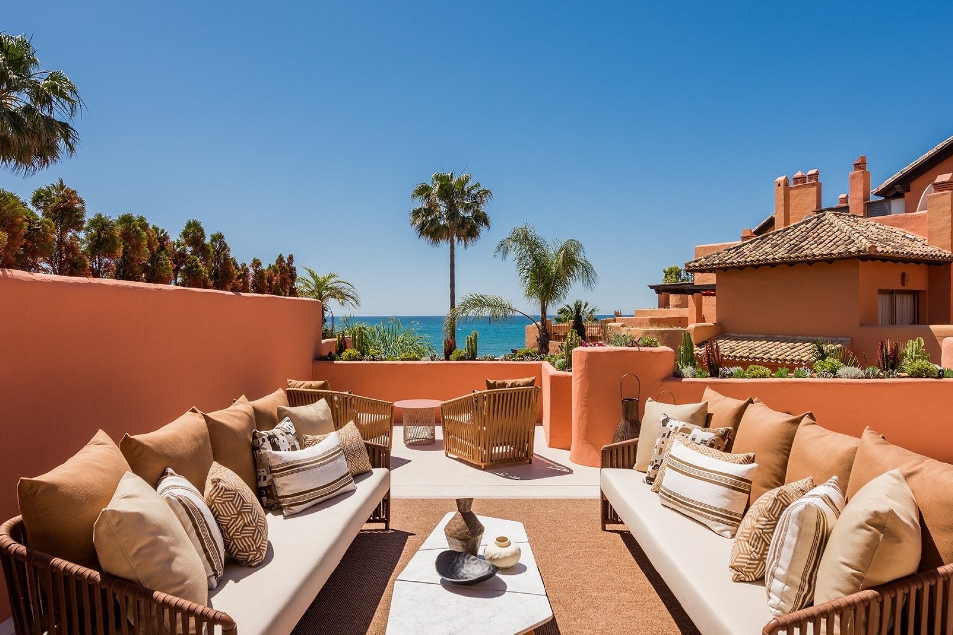 Resale - Apartment -
Marbella