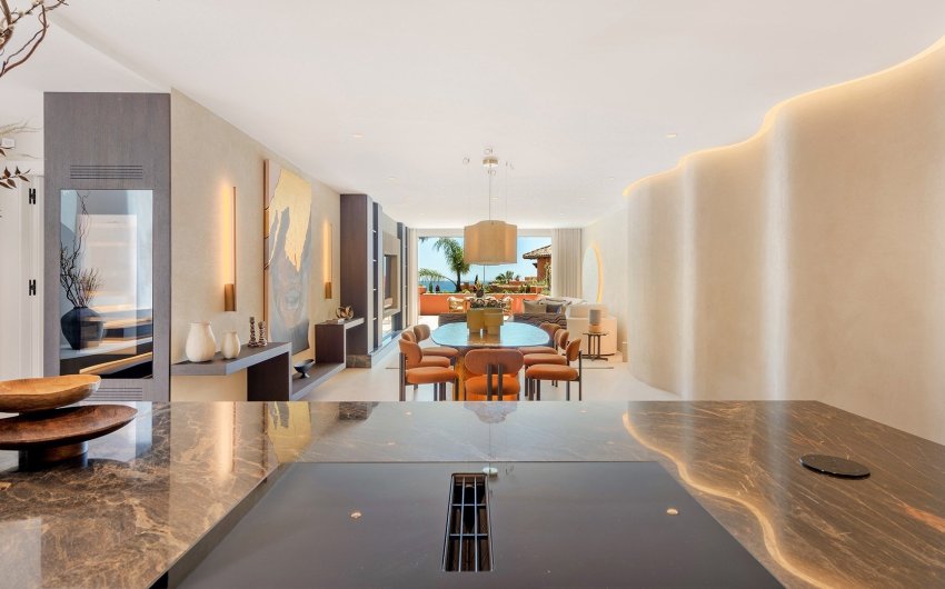 Resale - Apartment -
Marbella