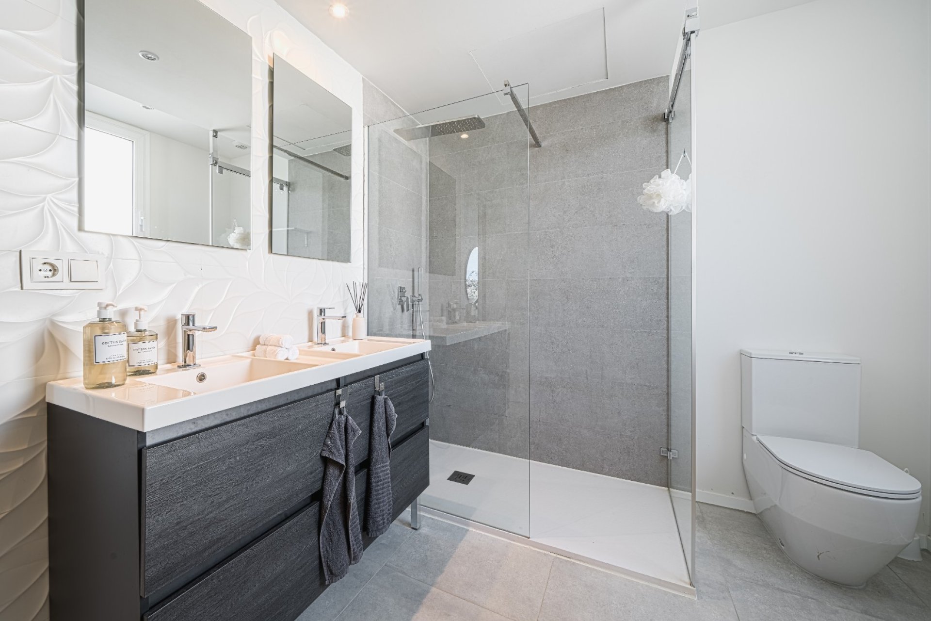 Resale - Apartment -
Mijas