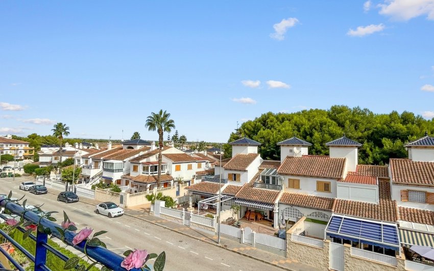 Resale - Apartment -
Mil Palmeras - Costa Blanca
