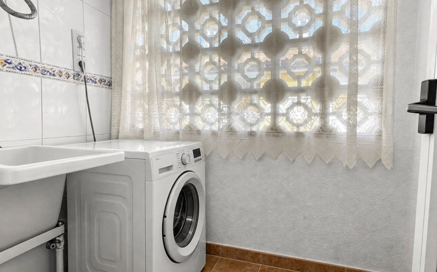 Resale - Apartment -
Mil Palmeras - Costa Blanca