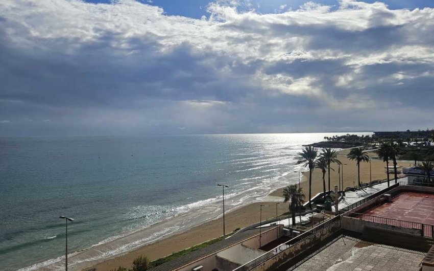 Resale - Apartment -
Mil Palmeras - Costa Blanca