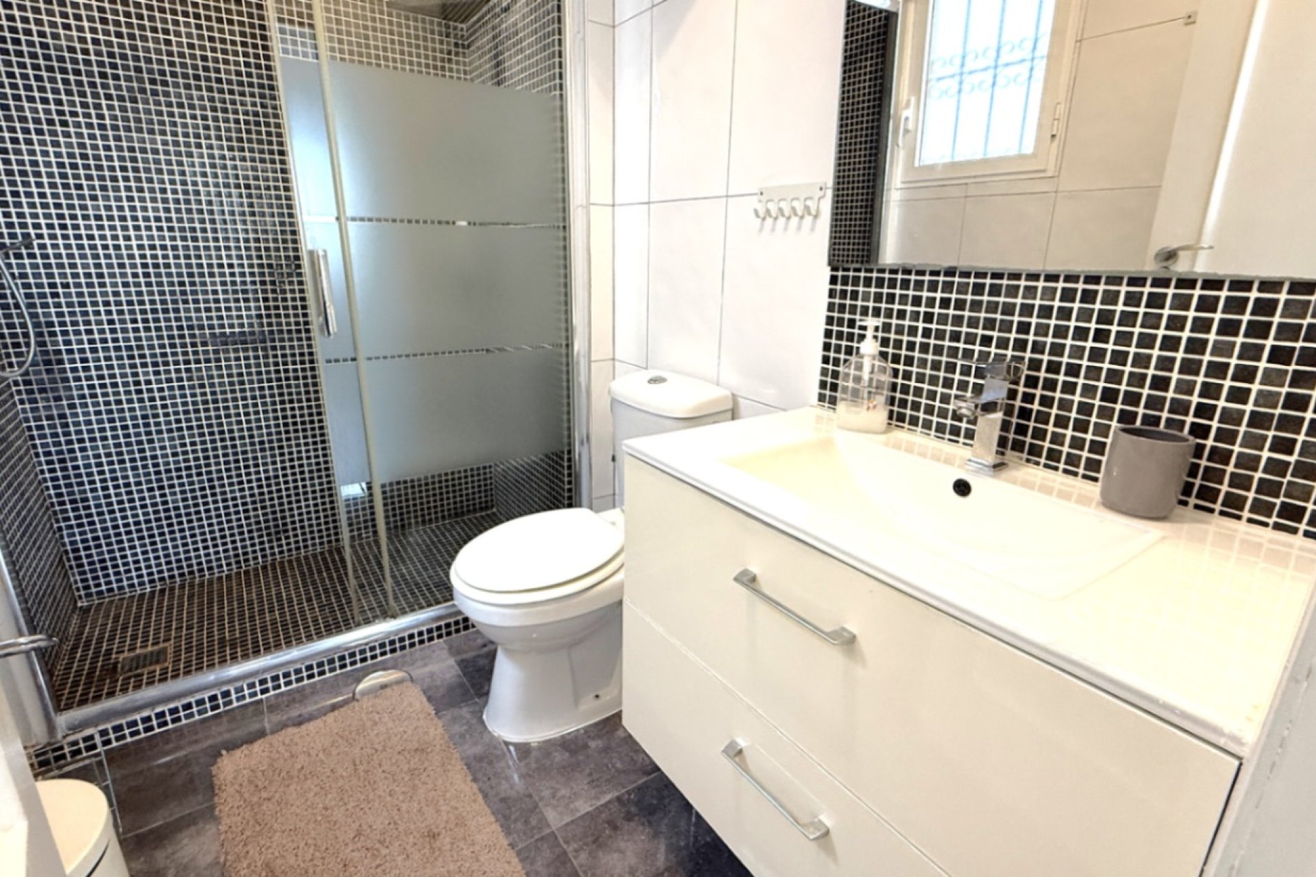 Resale - Apartment -
Orihuela - Costa Blanca Sur