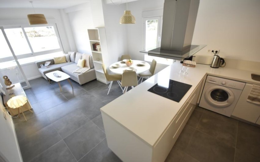 Resale - Apartment -
Orihuela Costa - Campoamor