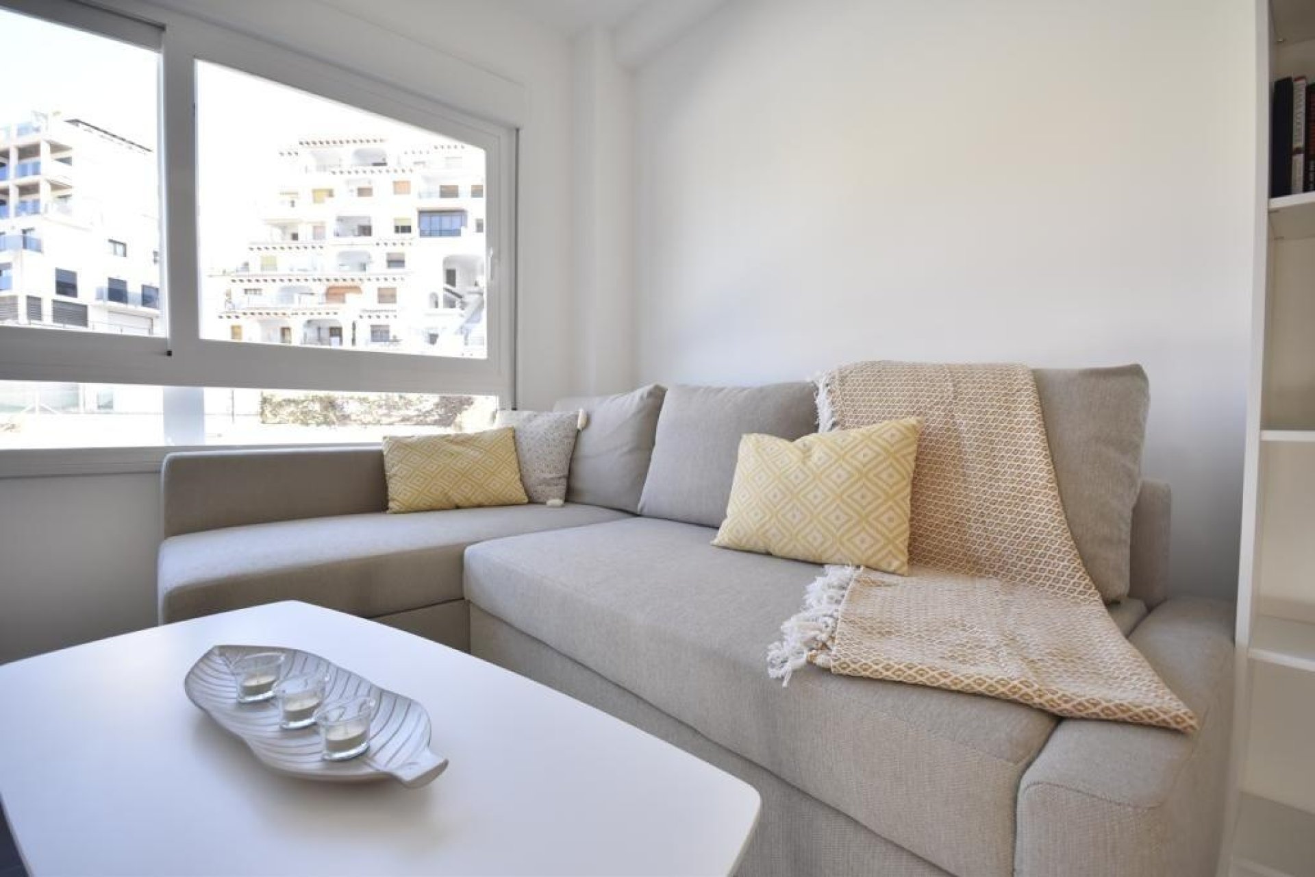 Resale - Apartment -
Orihuela Costa - Campoamor