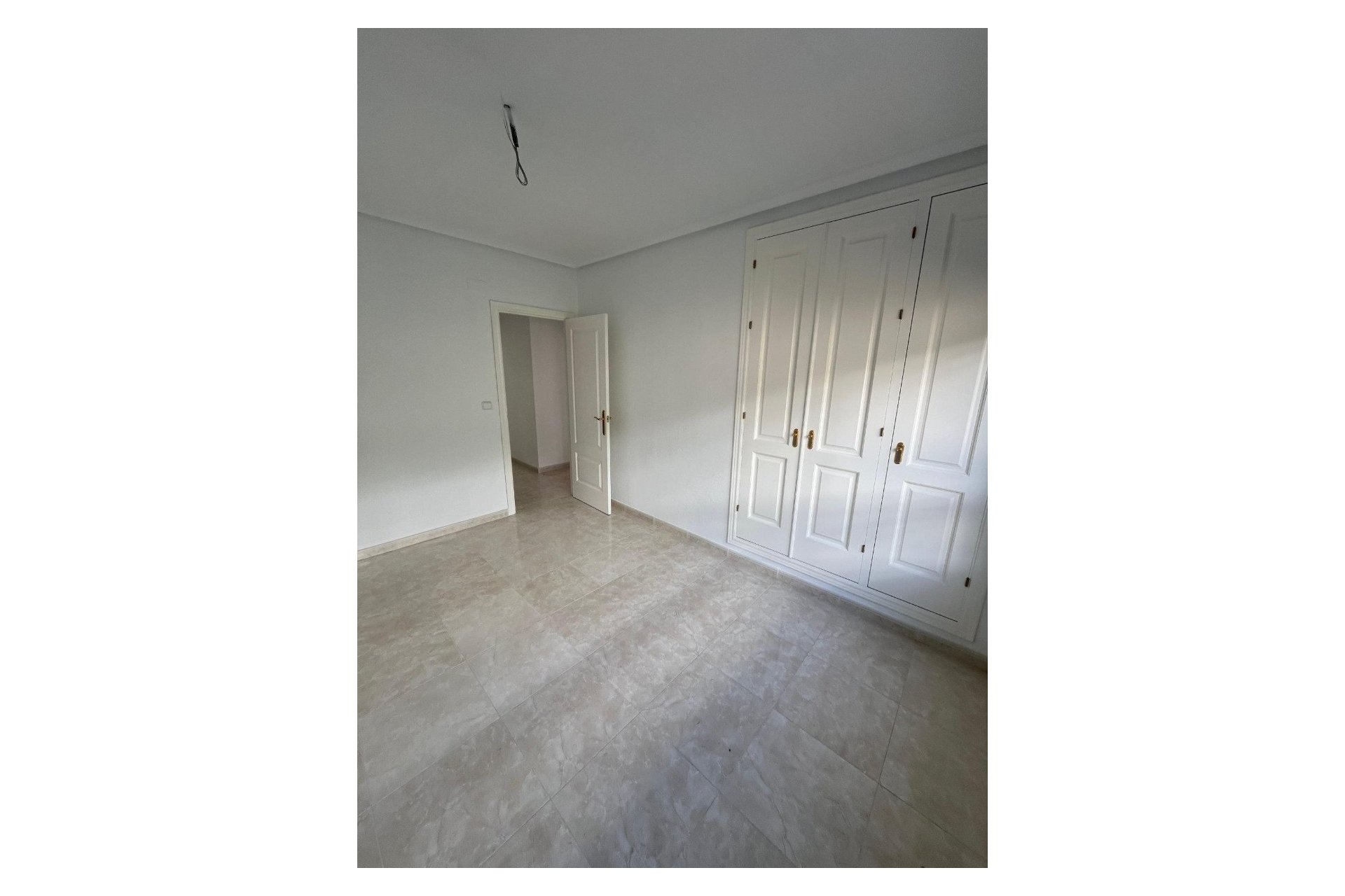 Resale - Apartment -
Orihuela Costa - Campoamor