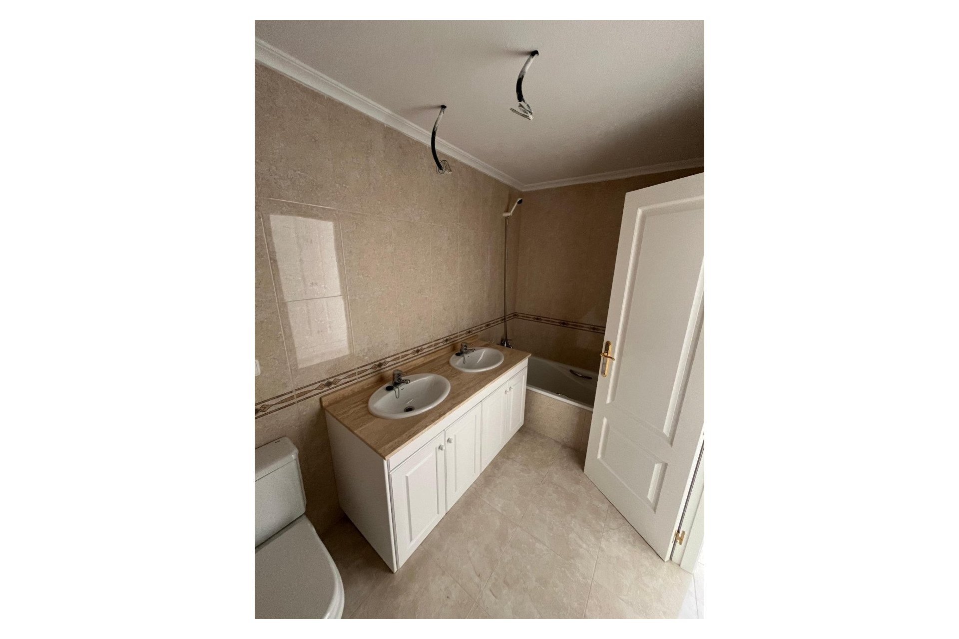 Resale - Apartment -
Orihuela Costa - Campoamor