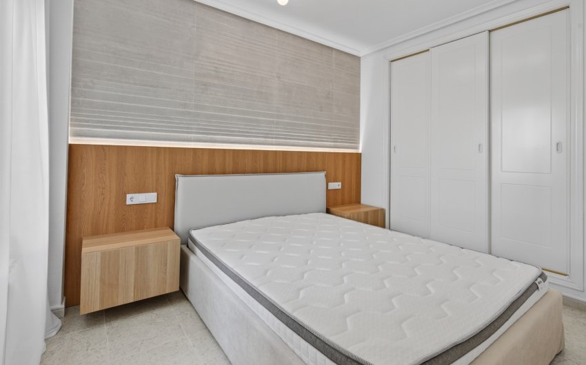 Resale - Apartment -
Orihuela Costa - Campoamor