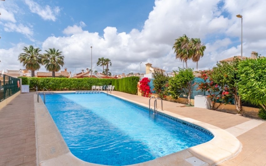 Resale - Apartment -
Orihuela Costa - Costa Blanca