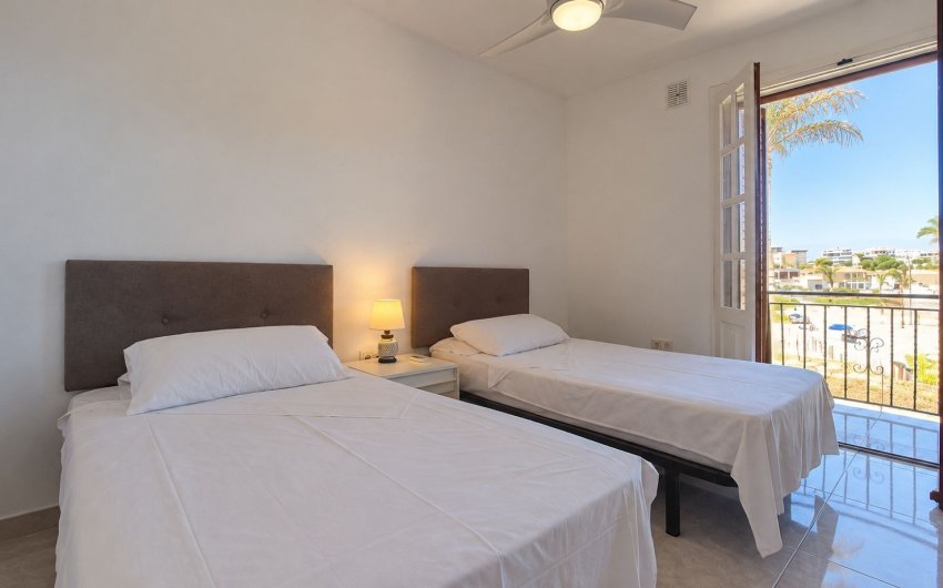 Resale - Apartment -
Orihuela Costa - Costa Blanca