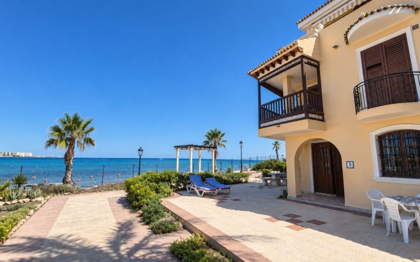 Resale - Apartment -
Orihuela Costa - Costa Blanca