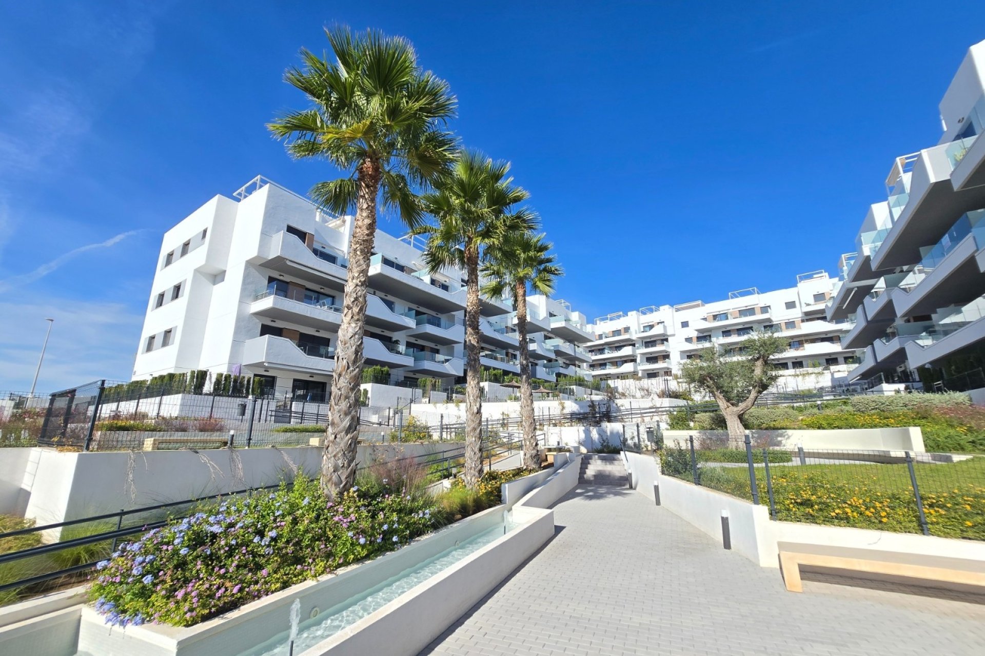 Resale - Apartment -
Orihuela Costa - Costa Blanca