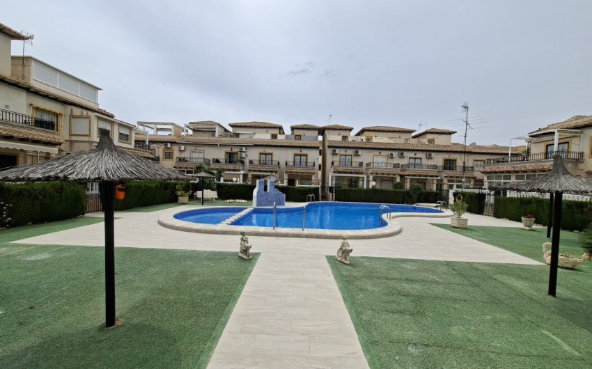 Resale - Apartment -
Orihuela Costa - Costa Blanca